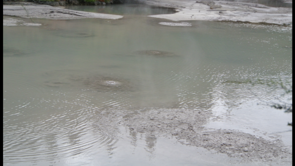 17_mud_pool_2