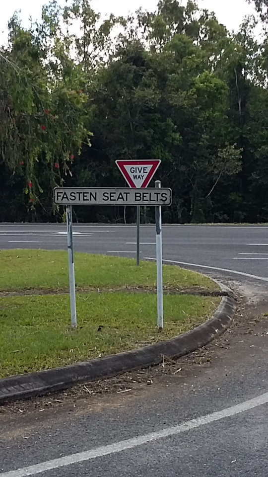 attachez_vos_ceintures